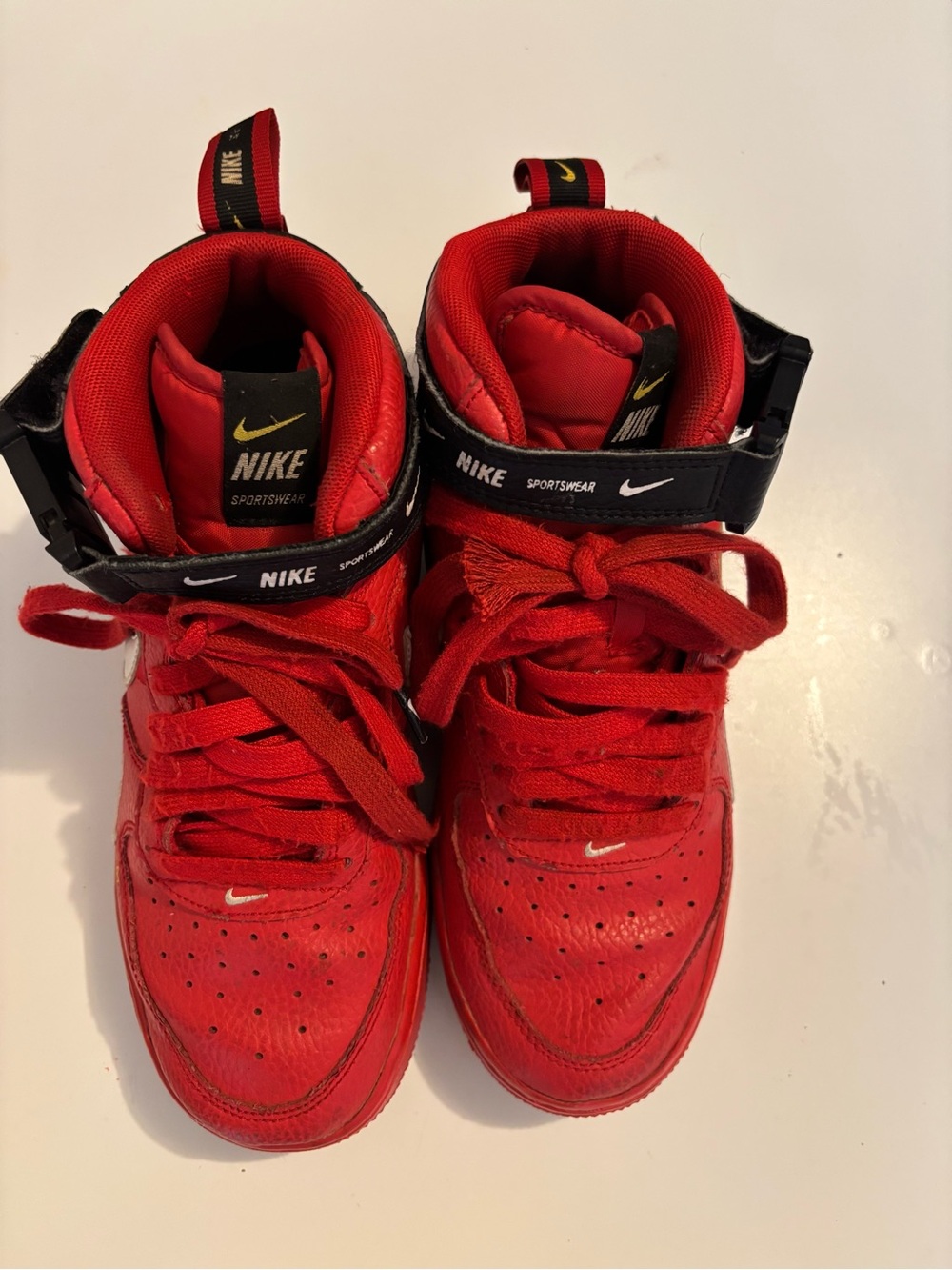Nike (GS) Air Force 1 Mid LV8 'University Red'